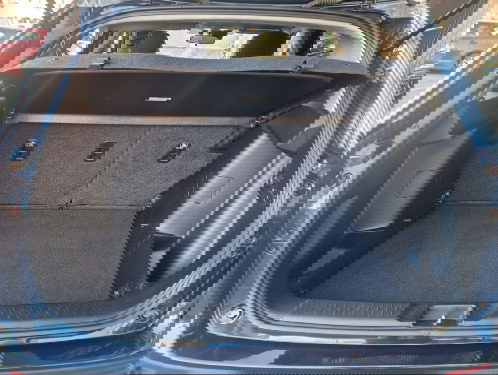 Suzuki Vitara usata a Milano (17)