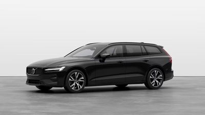 Volvo V60 B4 automatico Plus Dark nuova a Como