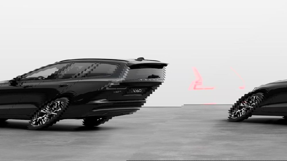 Volvo V60 nuova a Como (3)