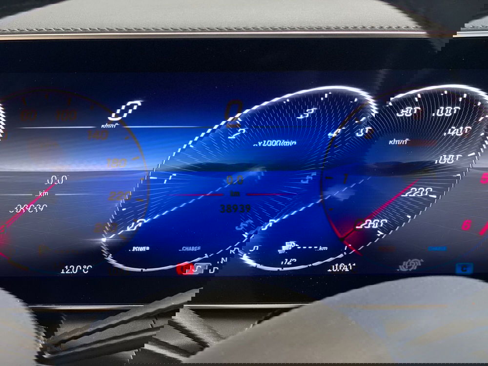 Mercedes-Benz GLC usata a Napoli (9)