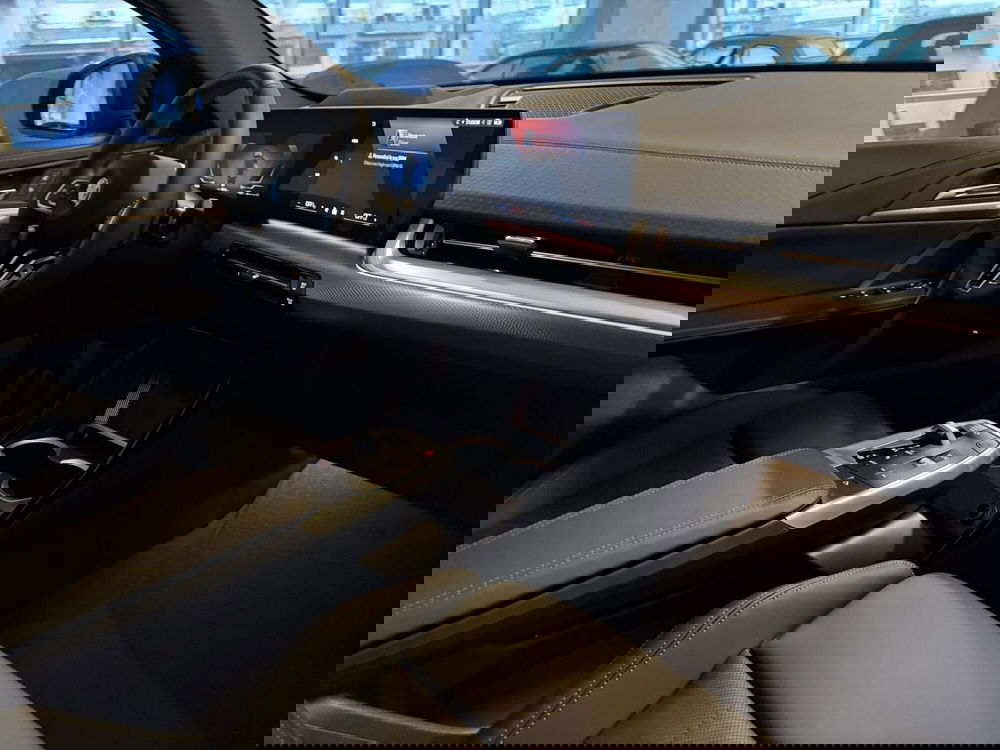 BMW X2 nuova a Messina (9)