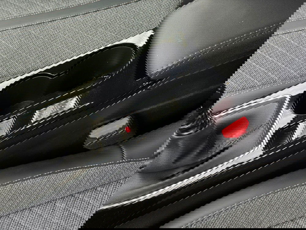 Peugeot 208 usata a Vercelli (16)