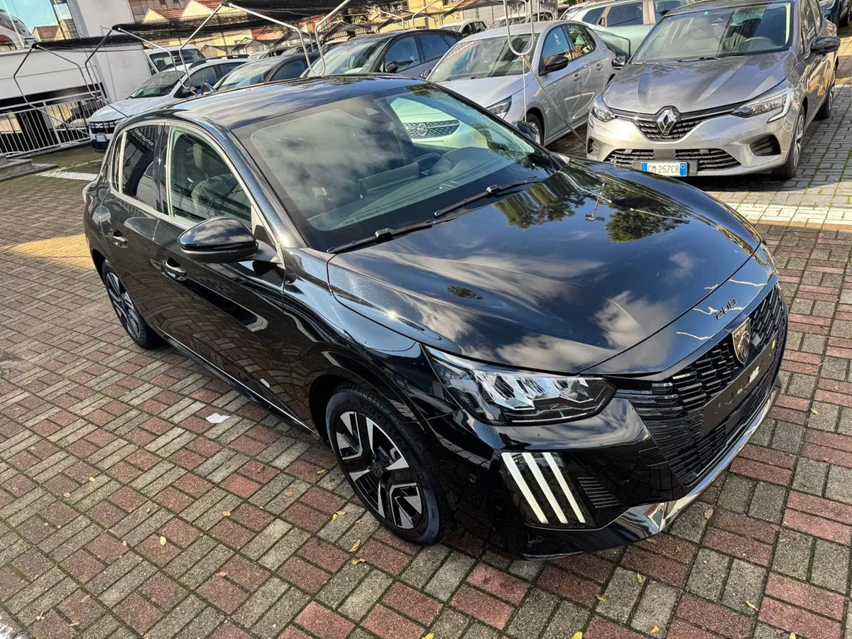 Peugeot 208 usata a Vercelli (2)