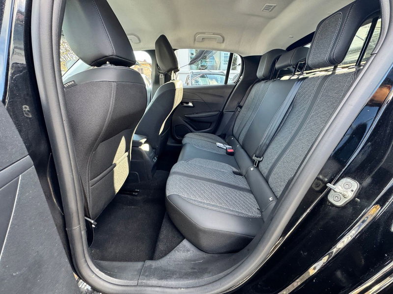 Peugeot 208 usata a Vercelli (7)