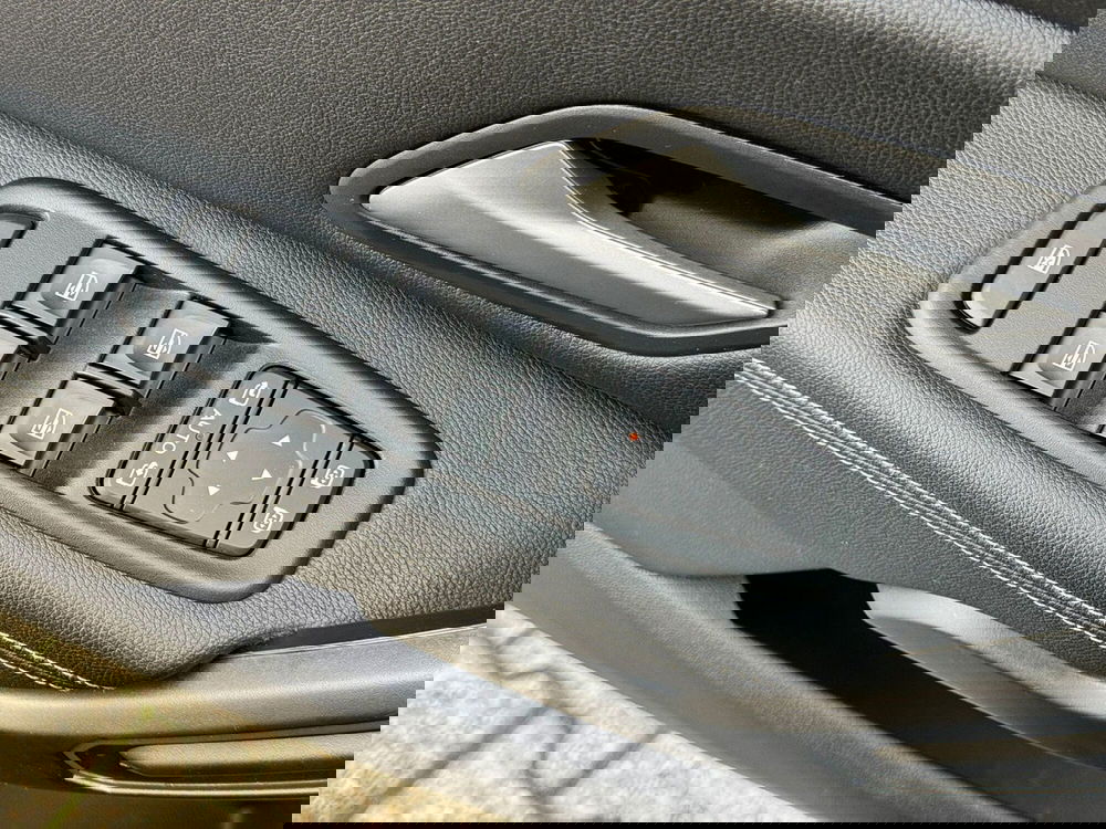 Dacia Duster usata a Vercelli (11)