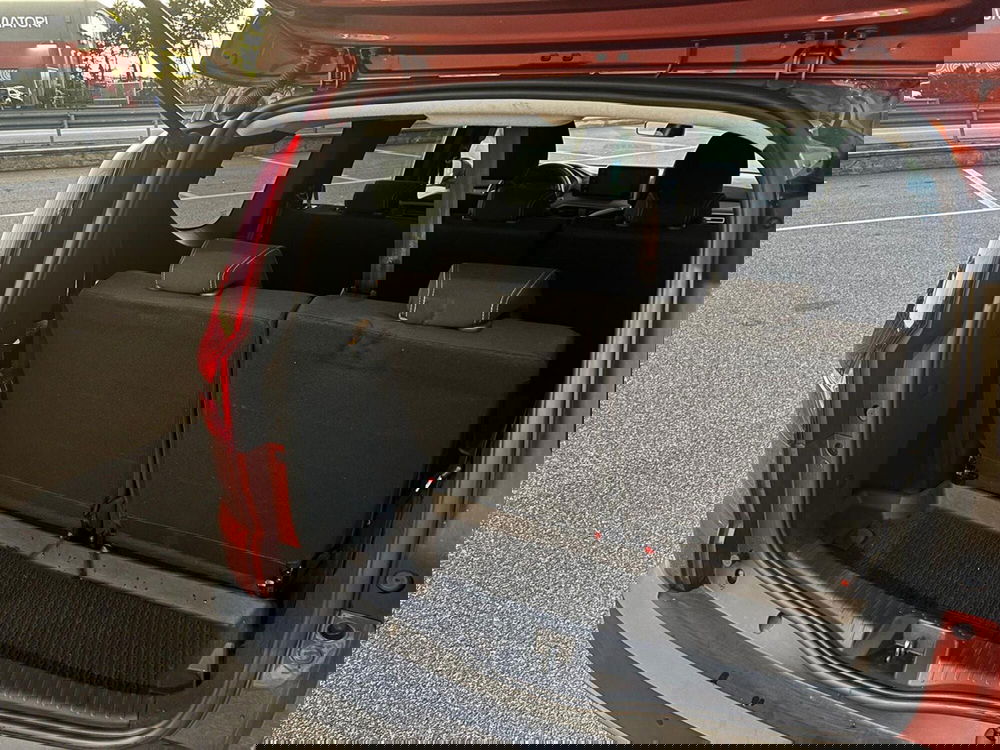 Dacia Jogger usata a Vercelli (14)