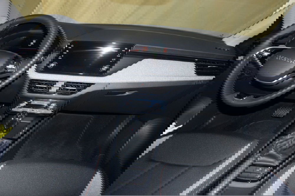 Skoda Kamiq nuova a Torino (20)