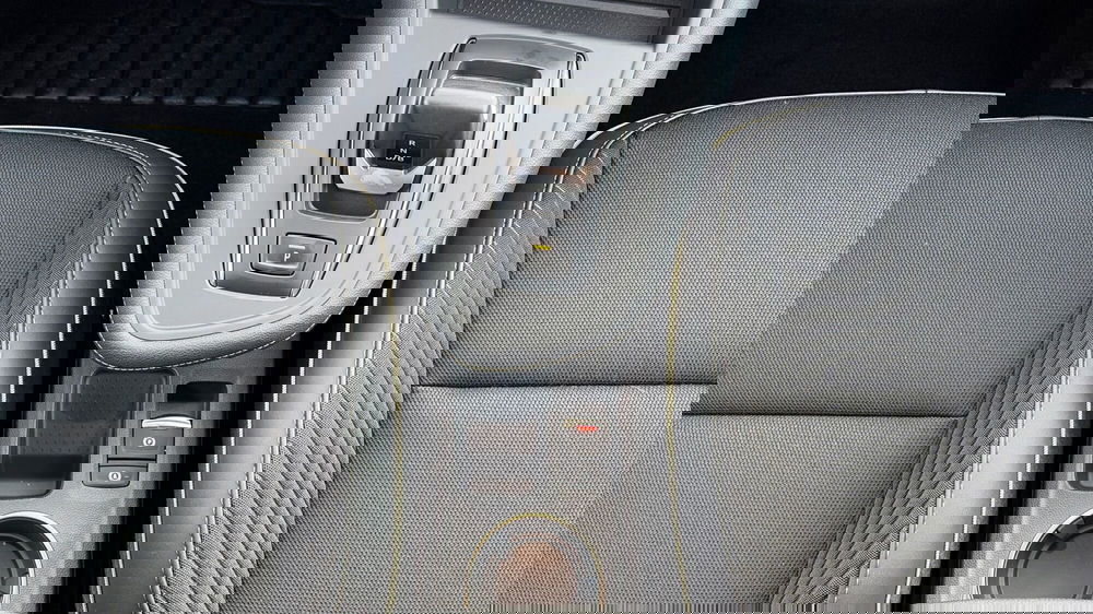 Renault Symbioz nuova a Treviso (8)