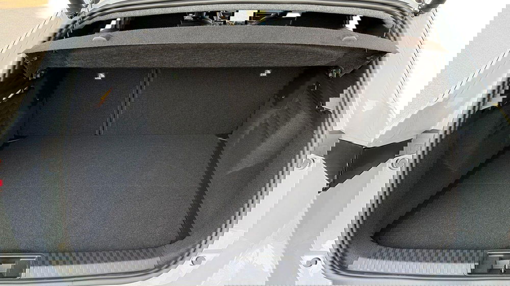 Renault Symbioz nuova a Treviso (9)