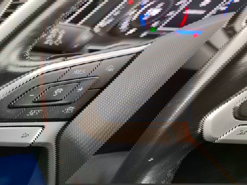 Volkswagen Taigo usata a Massa-Carrara (14)