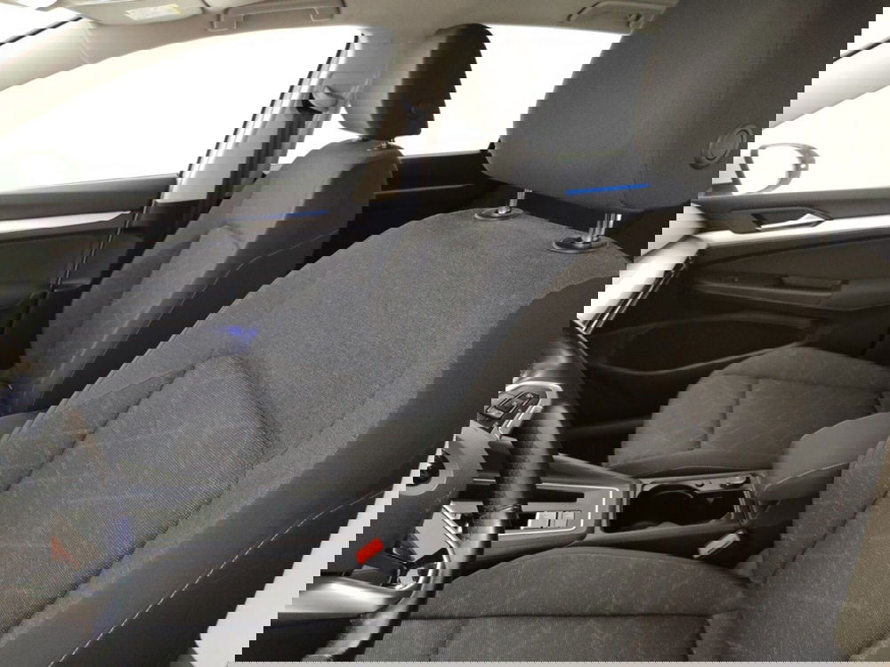 Volkswagen Golf usata a Massa-Carrara (9)