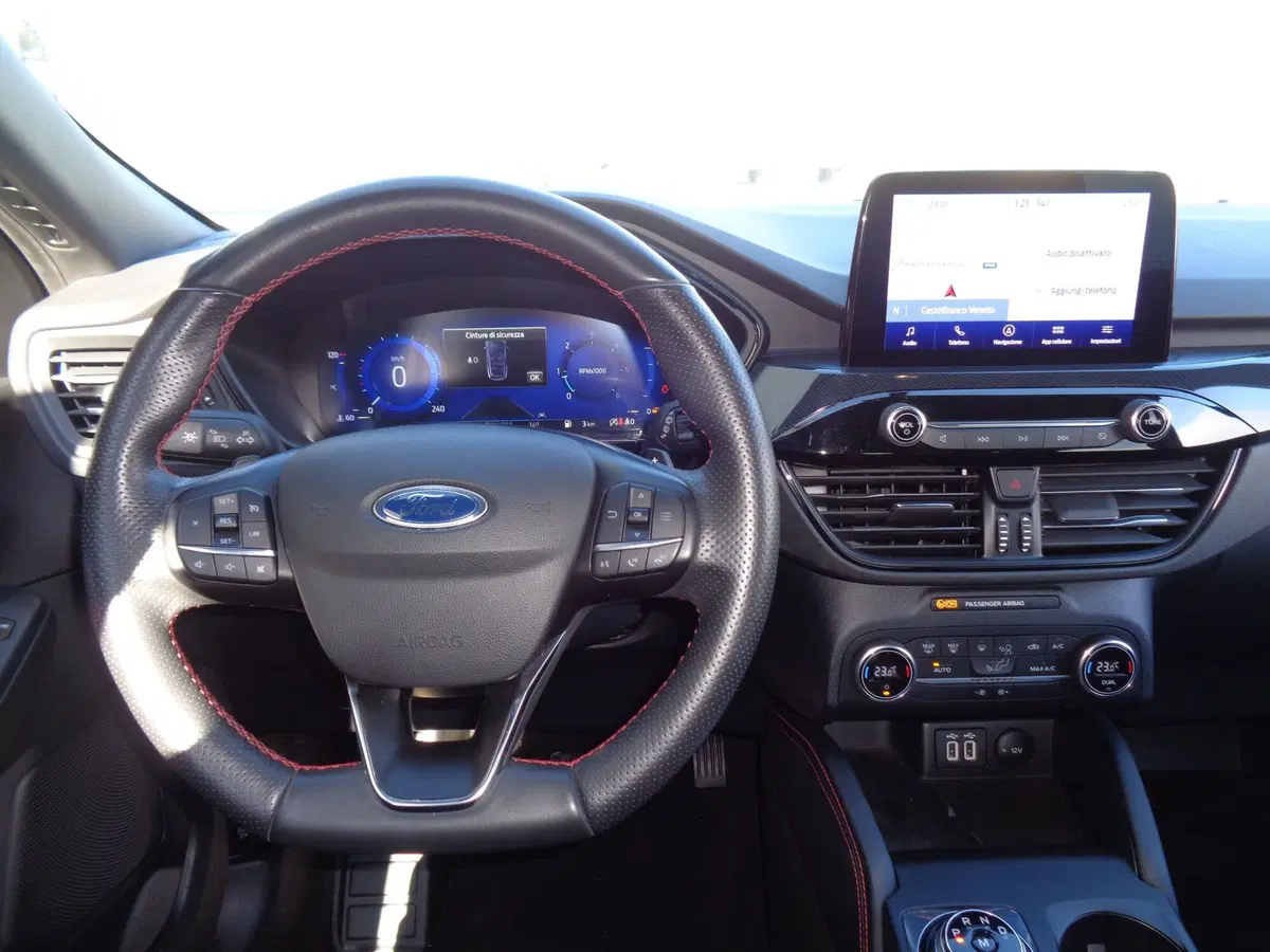Ford Kuga usata a Belluno (12)