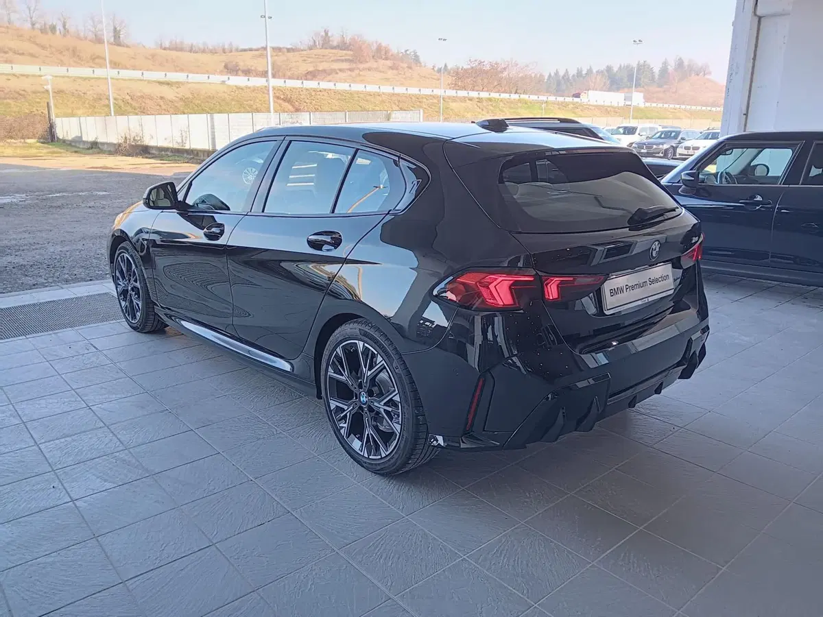 BMW Serie 1 usata a Asti (4)