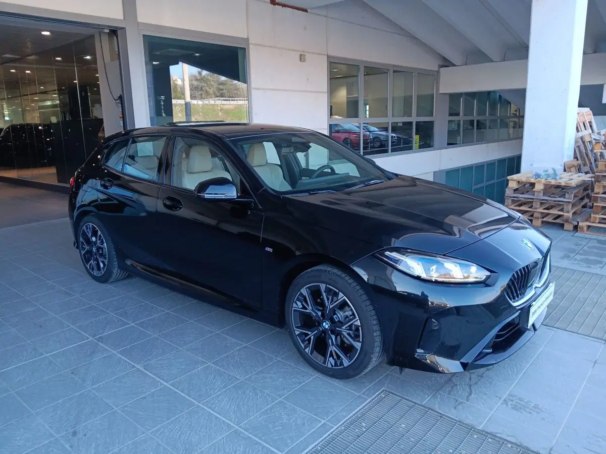 BMW Serie 1 usata a Asti (7)