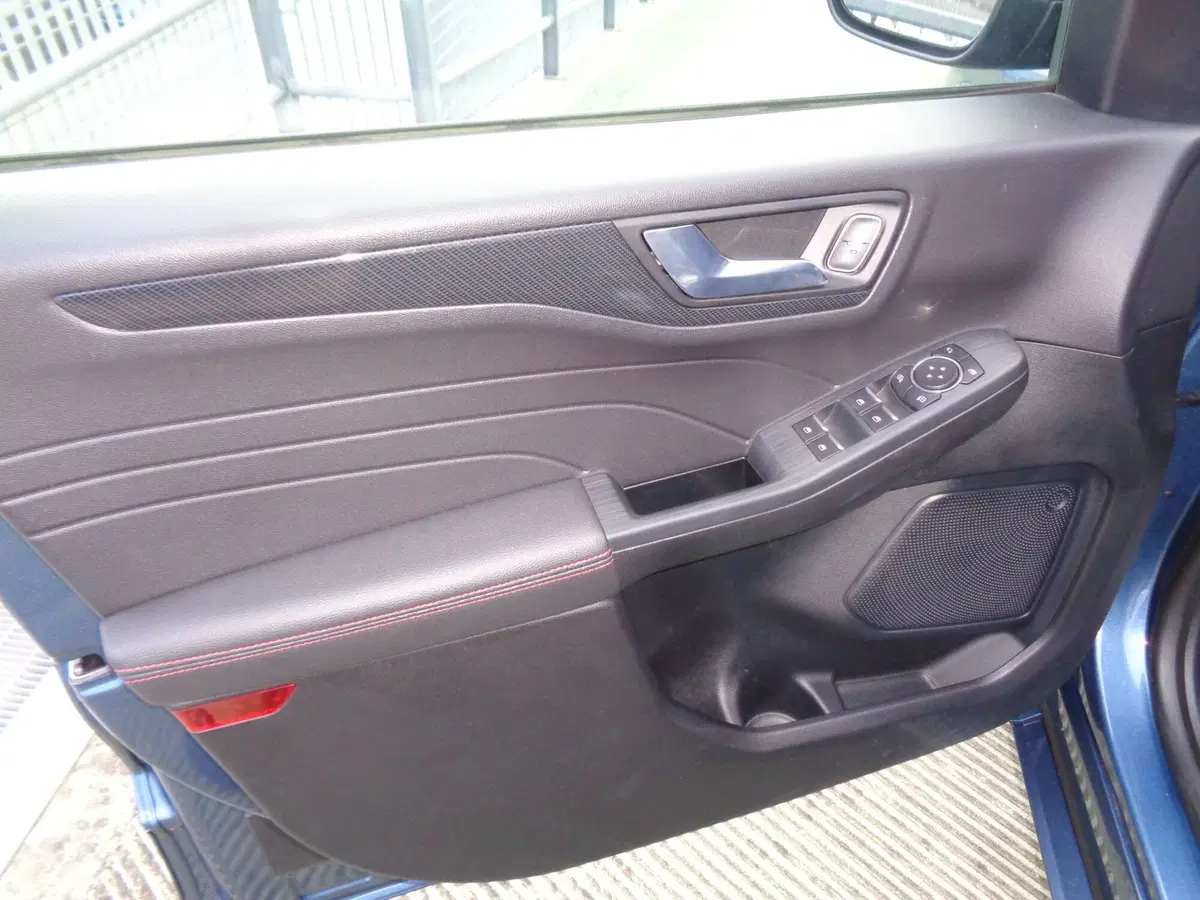 Ford Kuga usata a Belluno (7)