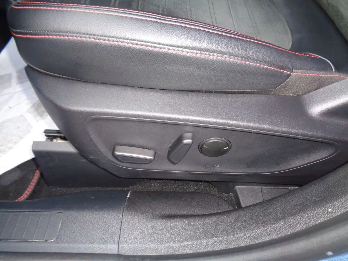 Ford Kuga usata a Belluno (9)