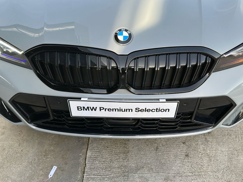 BMW Serie 3 Touring usata a Caserta (15)