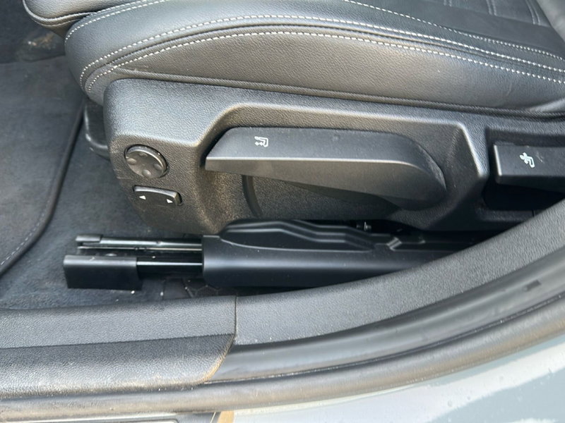 BMW Serie 3 Touring usata a Caserta (16)