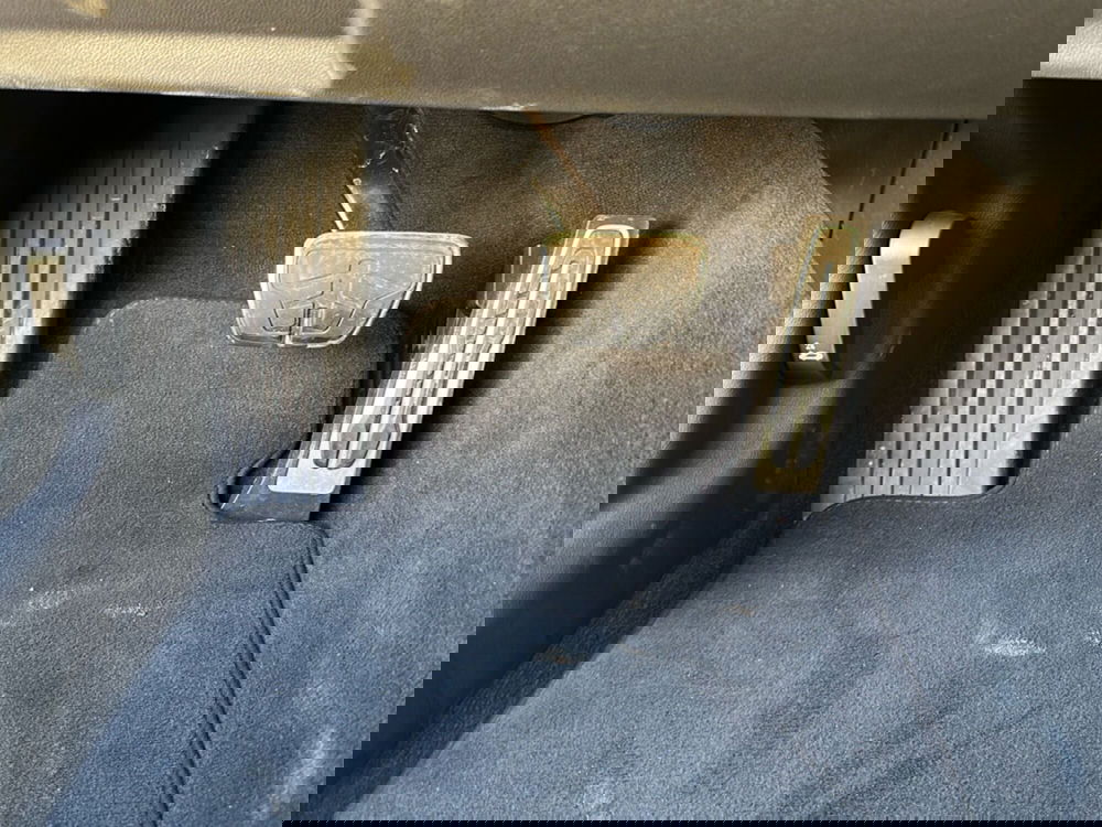 BMW Serie 3 Touring usata a Caserta (20)