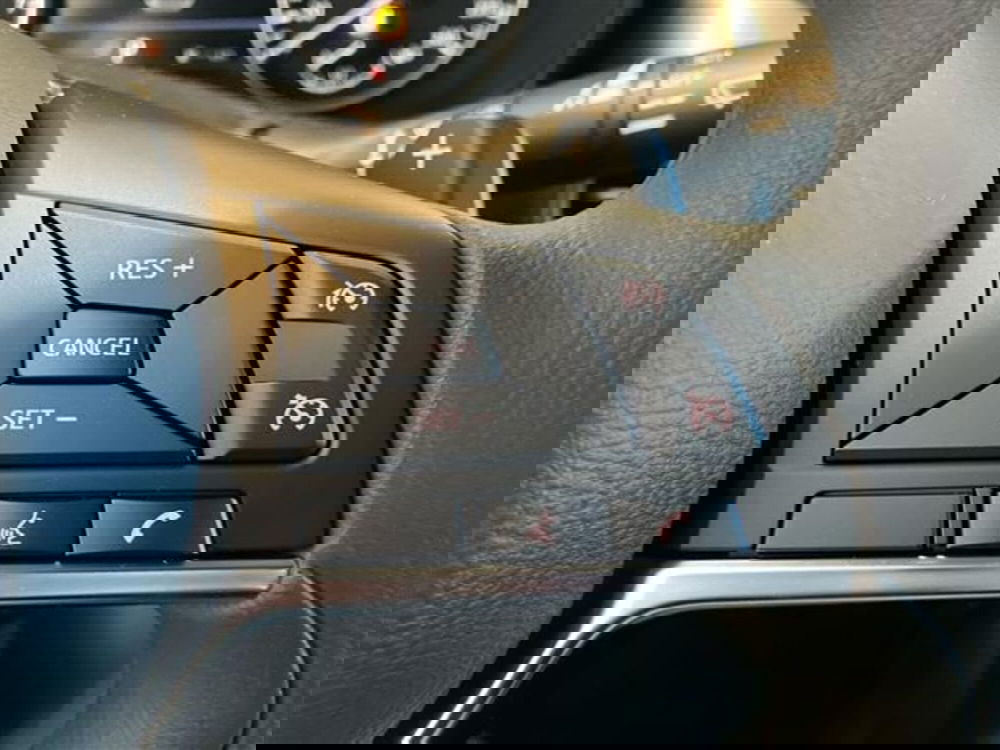 Nissan Juke nuova a Como (18)