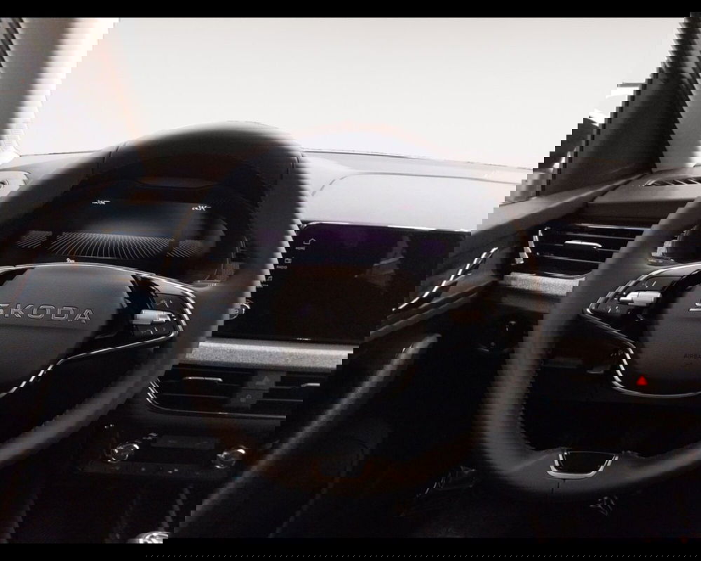 Skoda Kamiq nuova a Ravenna (15)