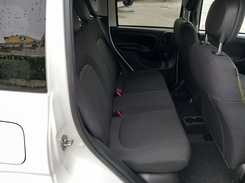 Fiat Panda Cross usata a Lucca (13)