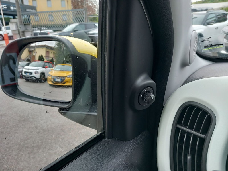 Fiat Panda Cross usata a Lucca (20)