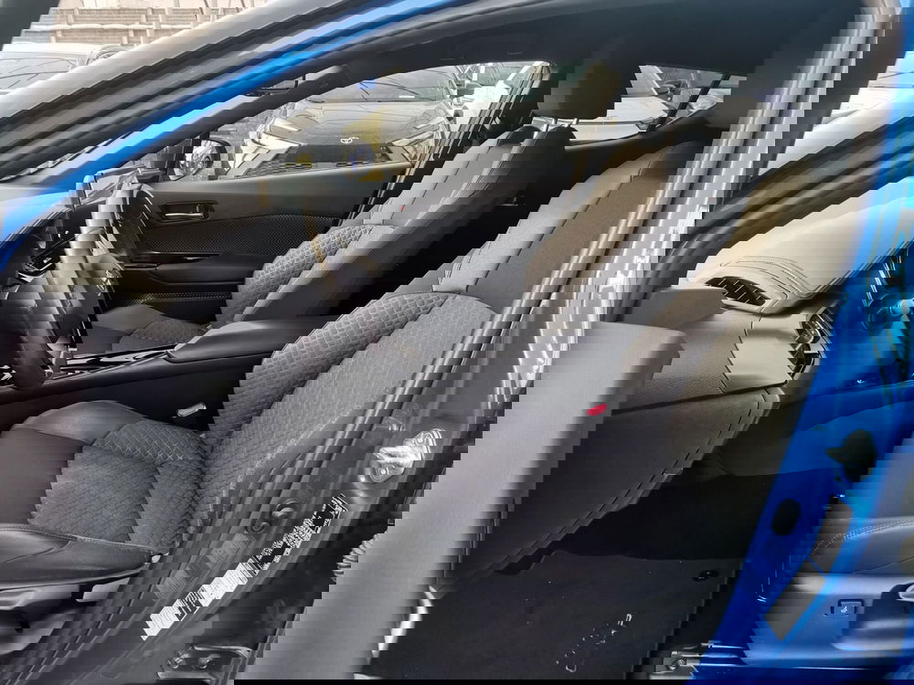 Toyota Toyota C-HR usata a Bergamo (12)