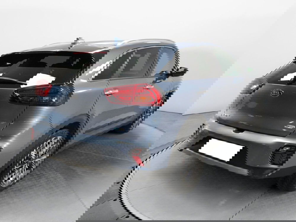 Kia Niro usata a Varese (5)