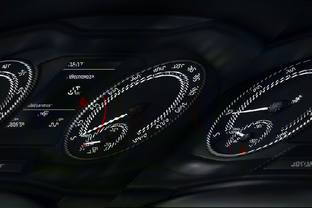 Skoda Kamiq usata a Varese (10)