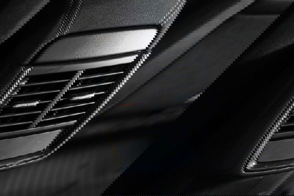 Skoda Kamiq usata a Varese (18)