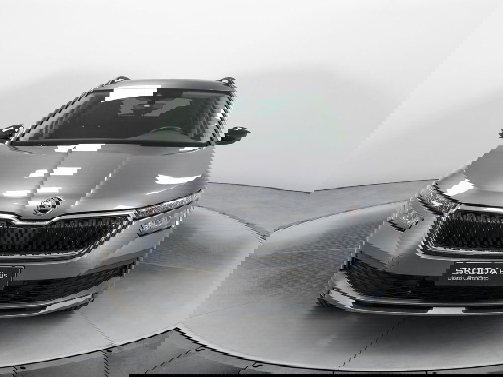 Skoda Kamiq usata a Varese (2)