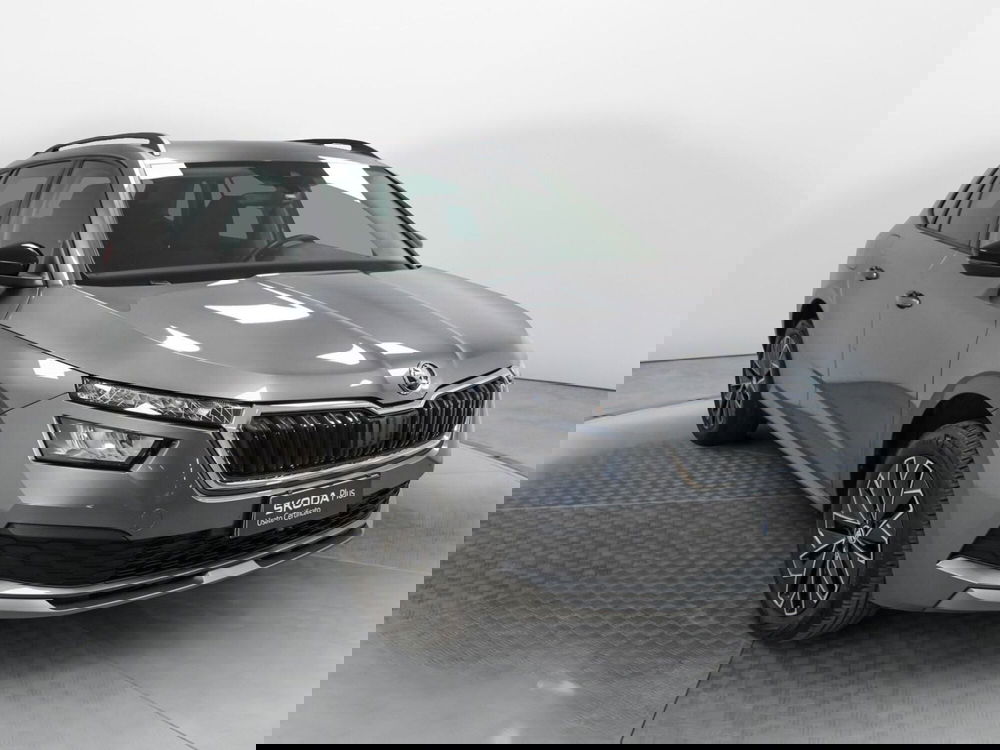 Skoda Kamiq usata a Varese (3)