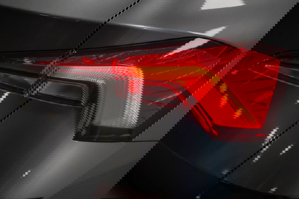 Skoda Kamiq usata a Varese (9)