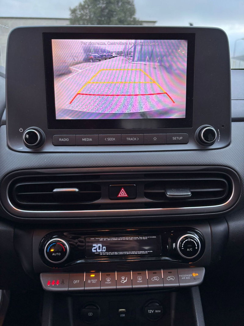 Hyundai Kona usata a Firenze (12)