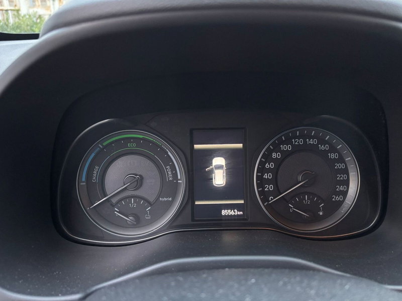 Hyundai Kona usata a Firenze (2)