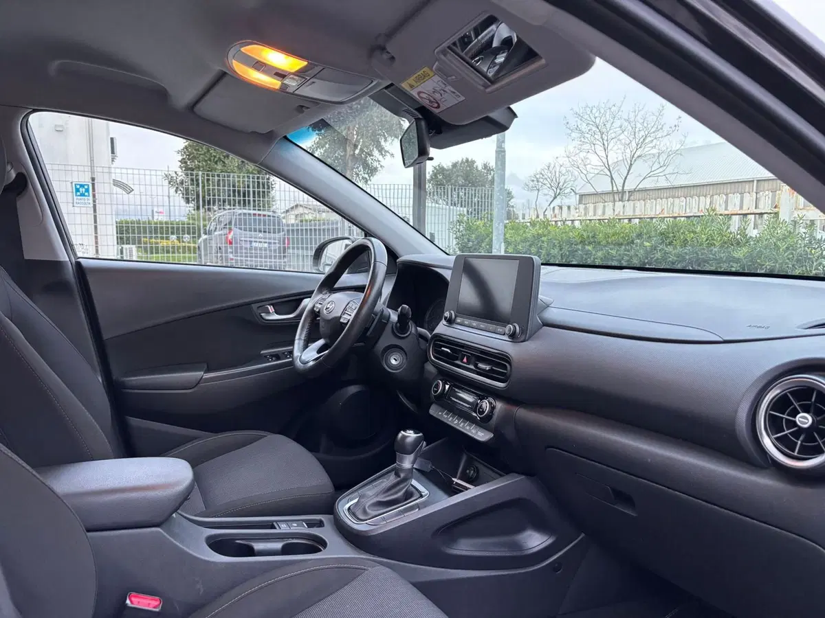 Hyundai Kona usata a Firenze (9)