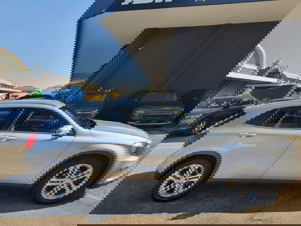 Mercedes-Benz GLA SUV usata a Rimini (4)