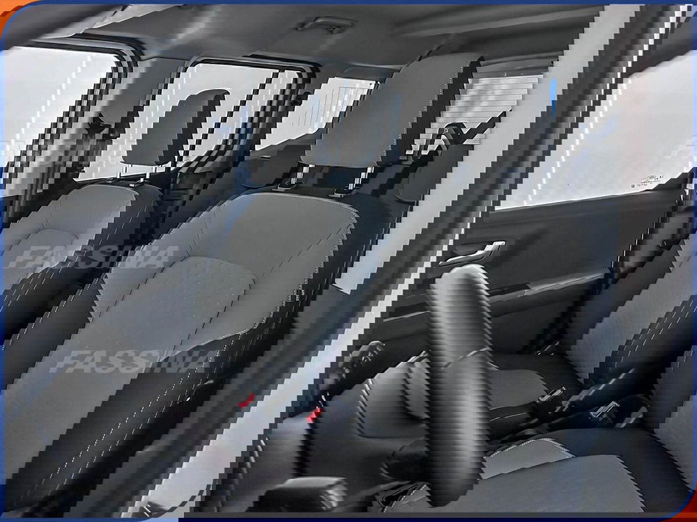 Ford Tourneo Courier usata a Milano (8)