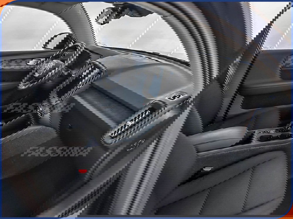 Volvo XC40 usata a Milano (12)