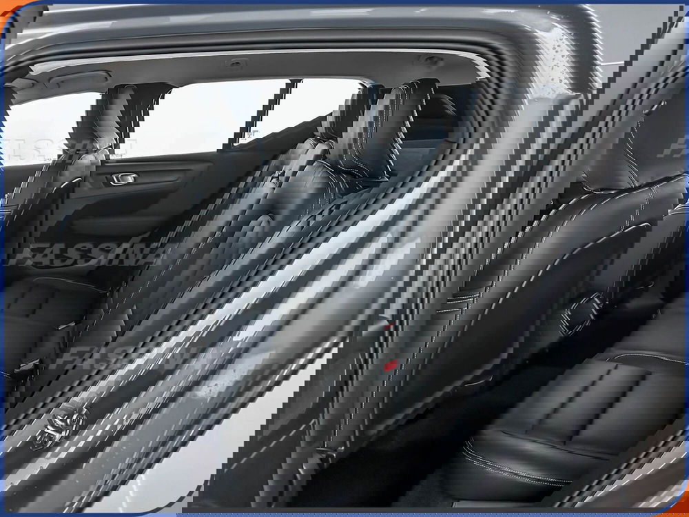 Volvo XC40 usata a Milano (10)