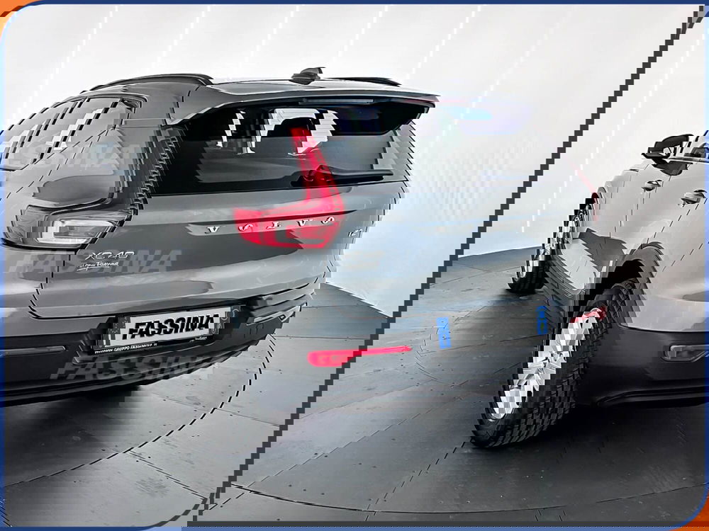 Volvo XC40 usata a Milano (4)