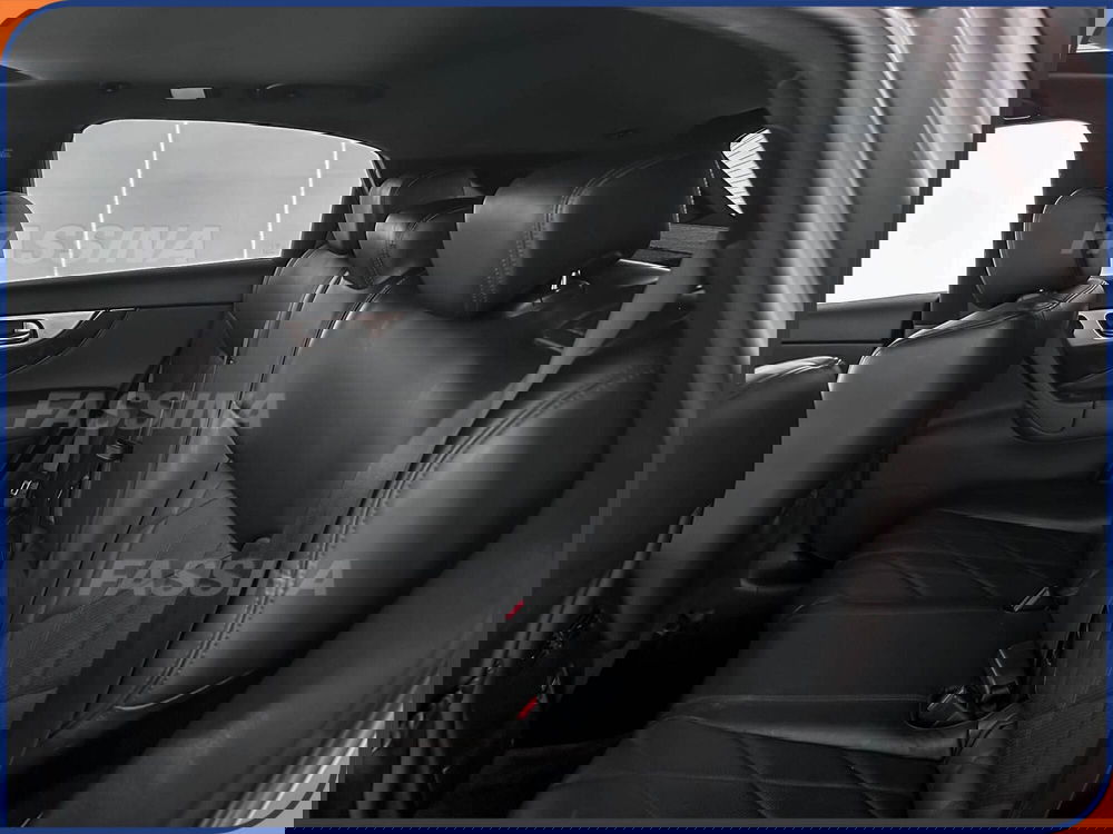 Infiniti QX70 usata a Milano (11)