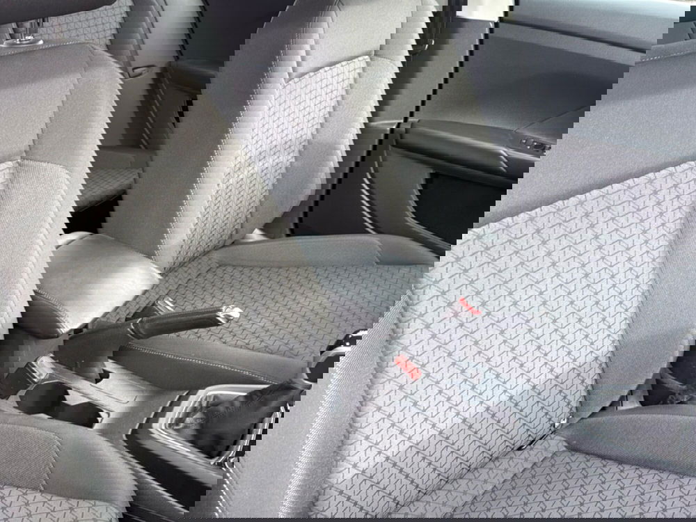 Volkswagen T-Cross usata a Terni (11)