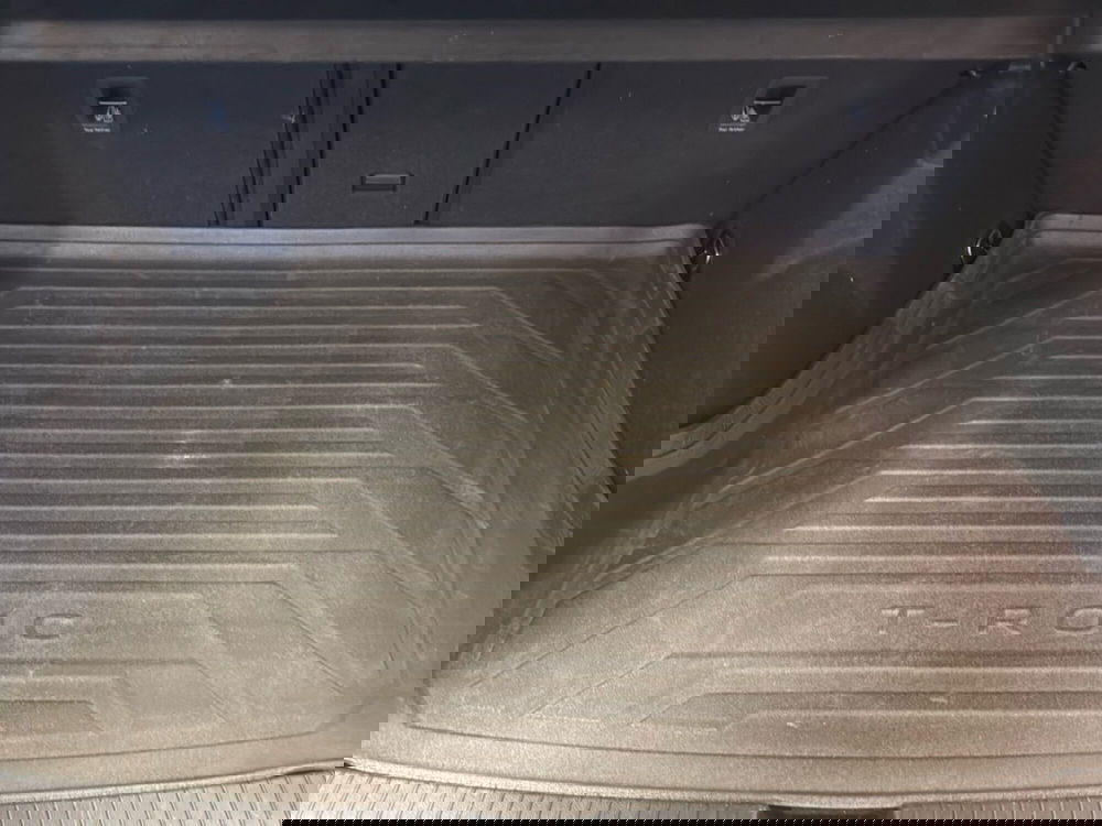 Volkswagen T-Roc usata a Terni (9)