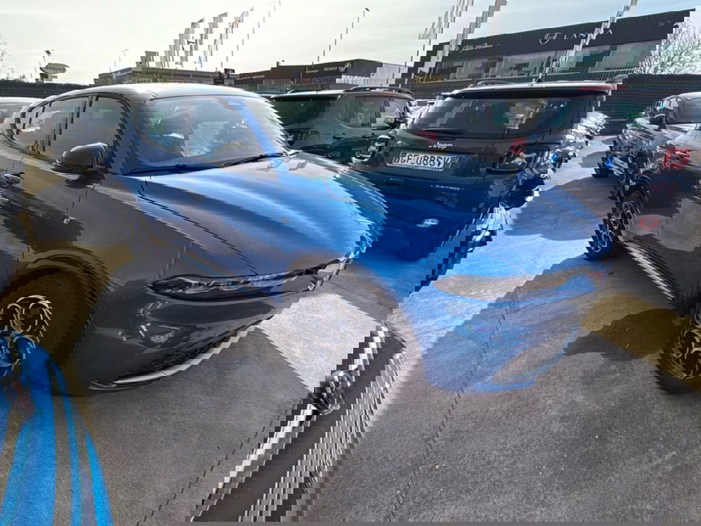 Alfa Romeo Tonale usata a Cosenza (8)