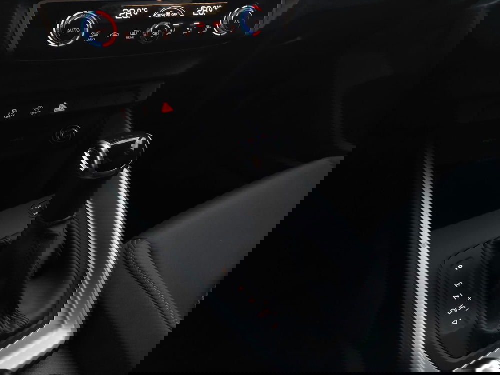 Audi A1 Sportback usata a Bari (11)