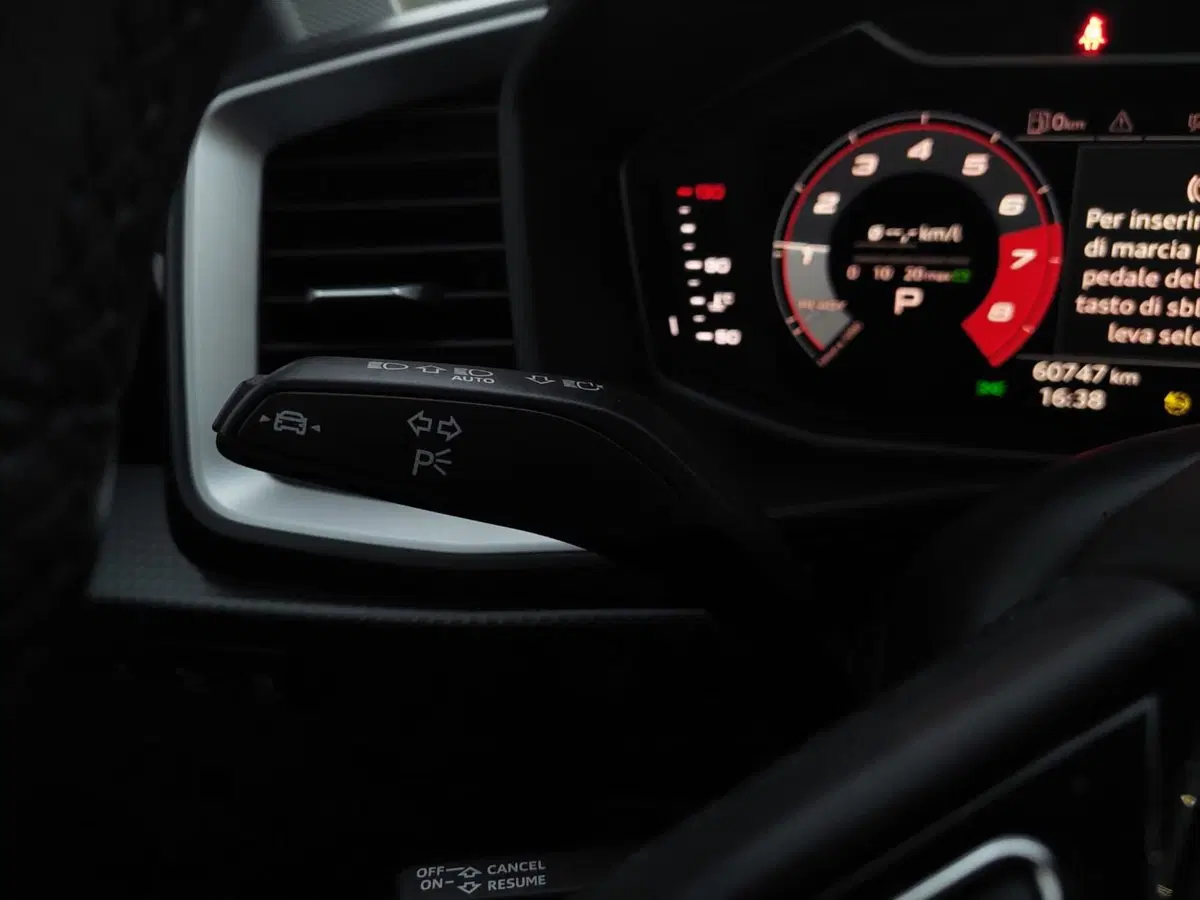 Audi A1 Sportback usata a Bari (15)
