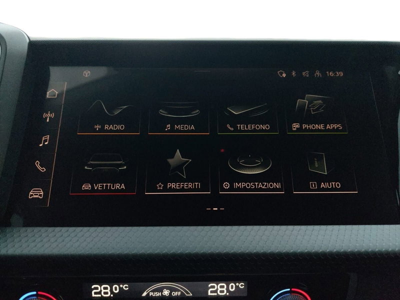 Audi A1 Sportback usata a Bari (6)