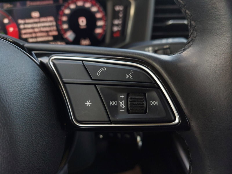 Audi A1 Sportback usata a Bari (7)